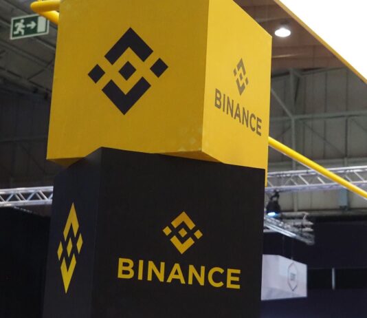 Thẩm phán chặn Binance đẩy vụ kiện về bán token sang toà trọng tài Thẩm phán chặn Binance đẩy vụ kiện về bán token sang toà trọng tài